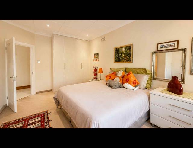 4 BEDROOM FREESTANDING FOR SALE IN SHERWOOD